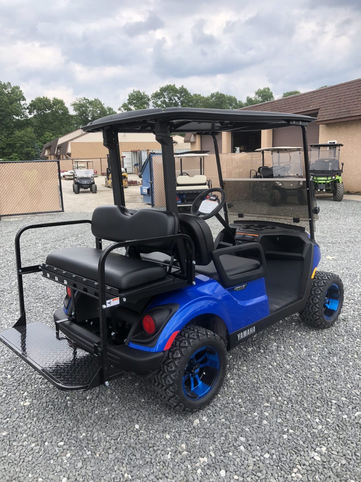 2021 NEW Yamaha Drive 2 PTV EFI fuel injected Quietech Gas golf cart 3" lift 4 year warranty